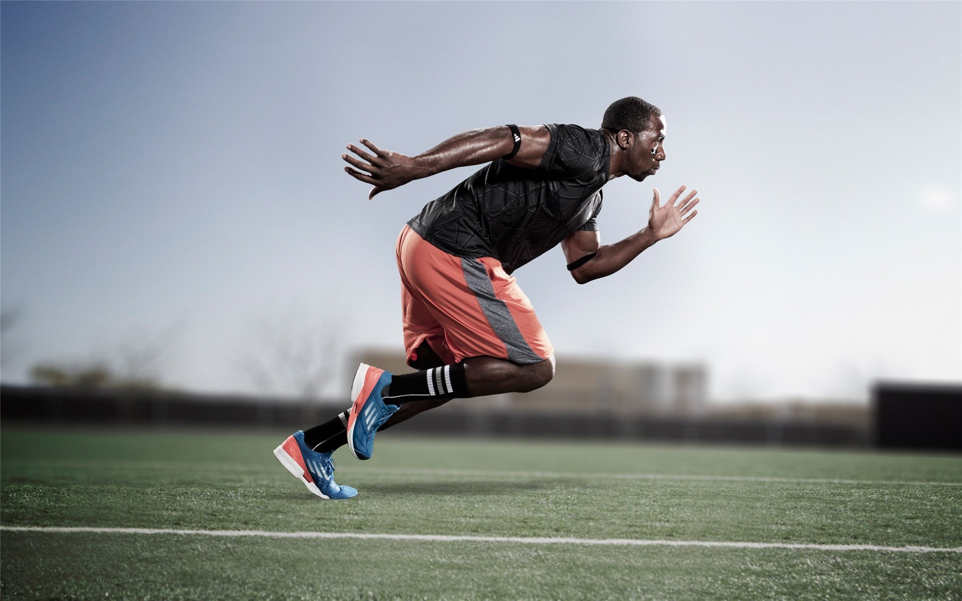 东决关键战之夜，拉亚全场最佳无争议，他如何成为球队的定海神针？